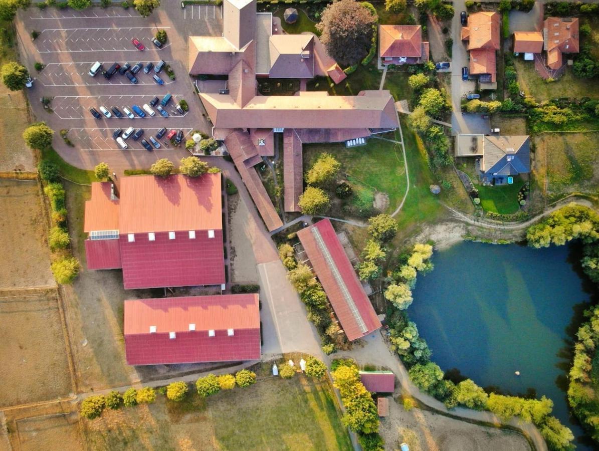 Thoeles Hotel Buecken Екстер'єр фото