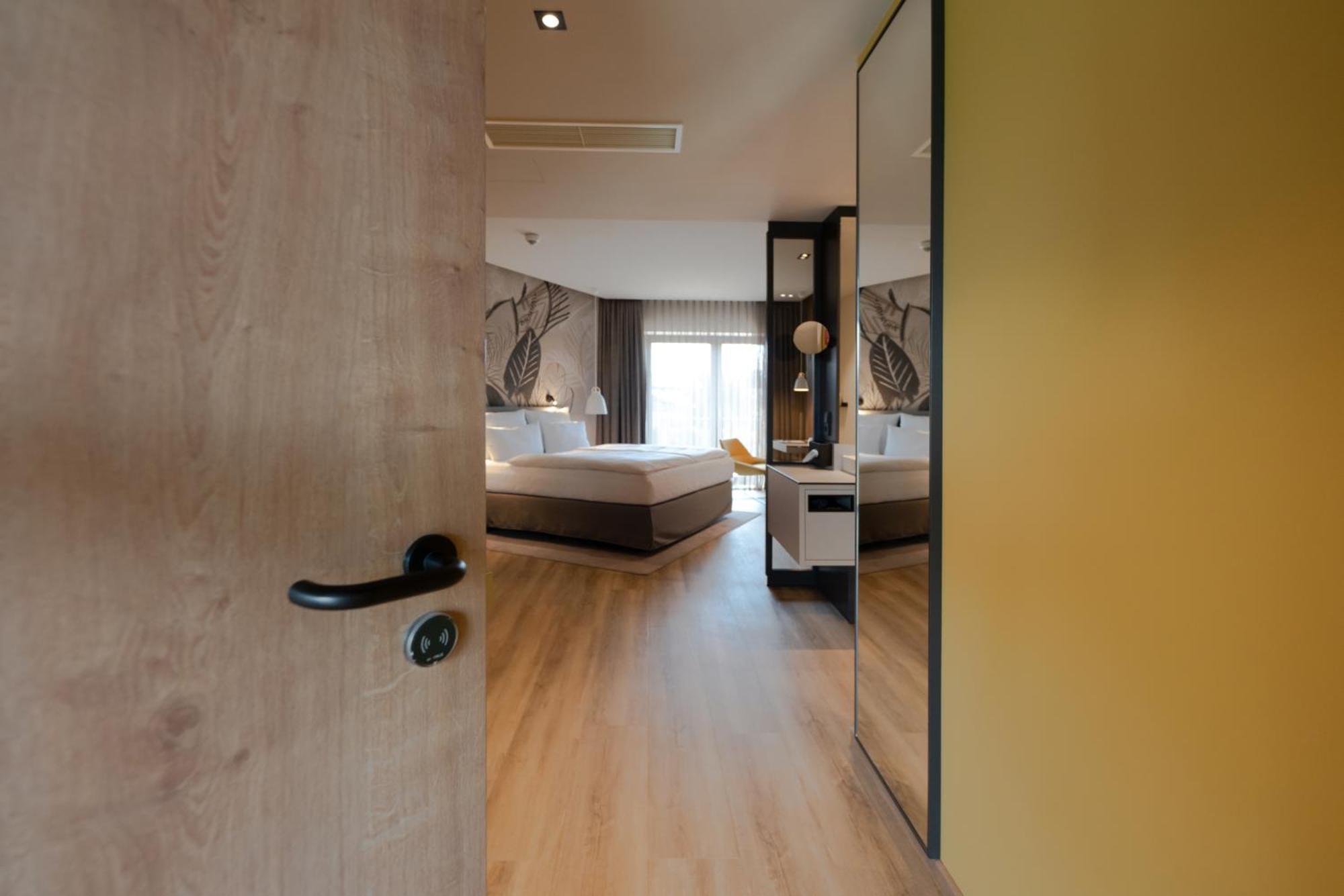 Thoeles Hotel Buecken Екстер'єр фото